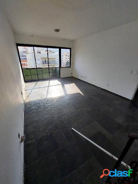 COBERTURA DUPLEX, SEM MOBÍLIA!