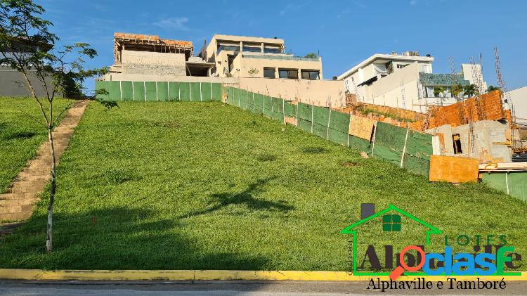 Construa a sua casa em um excelente terreno no Campos do