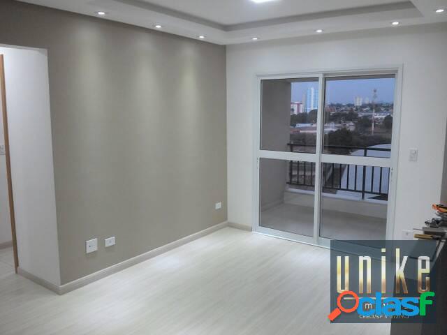 Apartamento com 02 dorm, sol da manhã e sacada- Zona Sul
