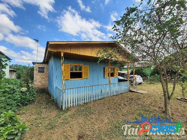 Aluga-se casa de 2 dormitórios no Pirapó