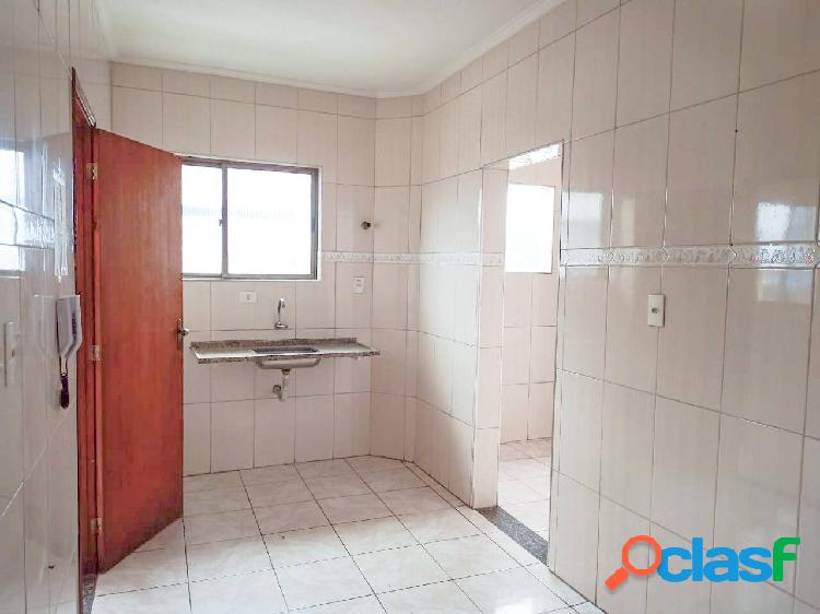 Amplo apartamento no Parque São Vicente - 3 Dormitórios