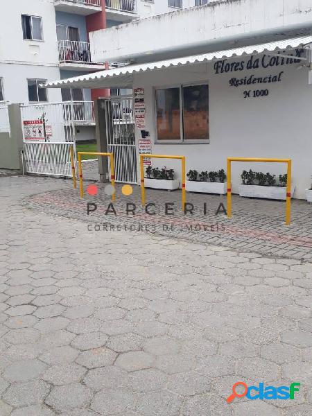 Apartamento à Venda em São Sebastião, com 02 dormitórios