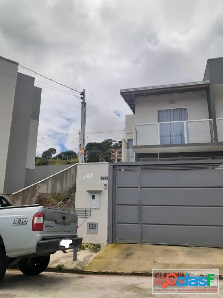 Sobrado com 3 quartos, 110m², à venda em Poços de Caldas,