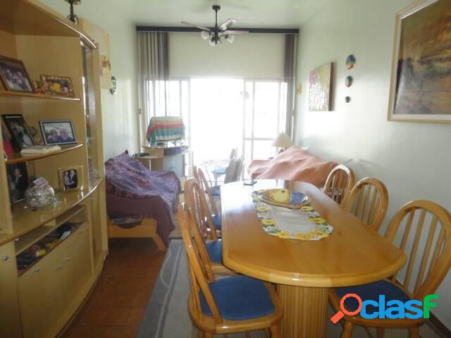 "Apartamento próximo ao pão de açúcar, frente com