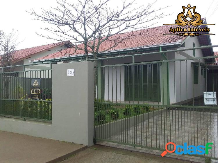 Casa com 4 quartos em Armação - Penha - 580m do mar