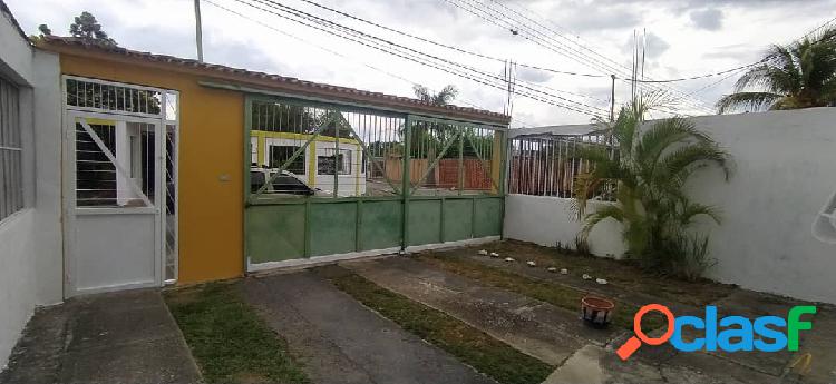 Casa en venta Flor Amarillo