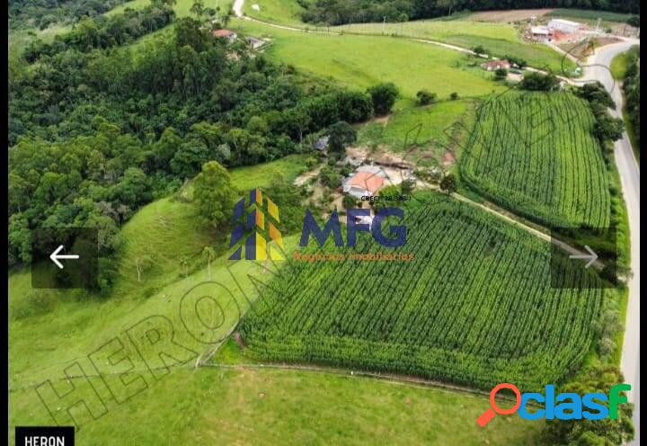 Sítio localizado em São Miguel Arcanjo