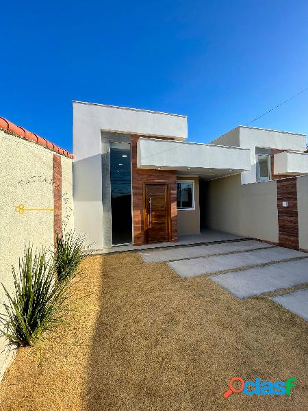 Belíssima casa à venda em estilo contemporâneo,