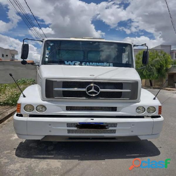 Mercedes Benz 1620