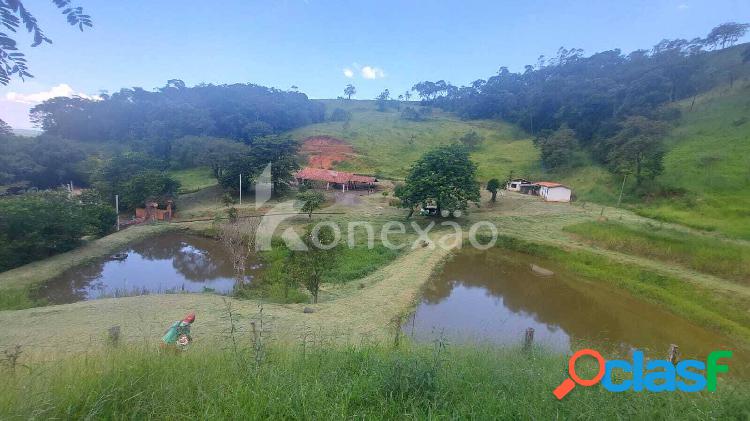 Sítio À Venda Em Igaratá/SP Com Casa Sede, Lagos E Área