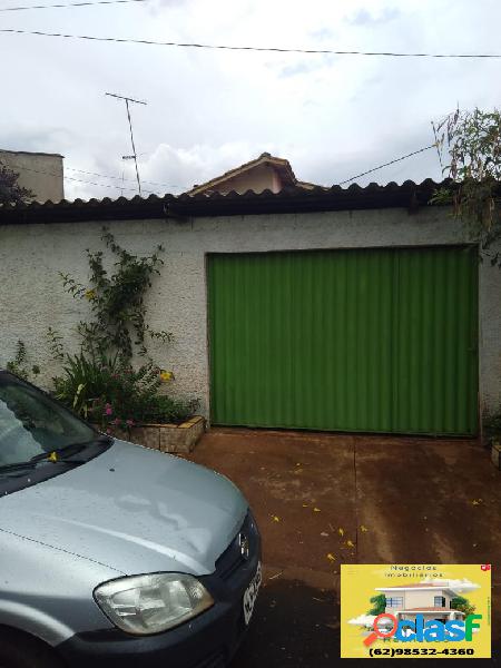 Casa com 4 quartos, 94m², à venda em Trindade, Jardim