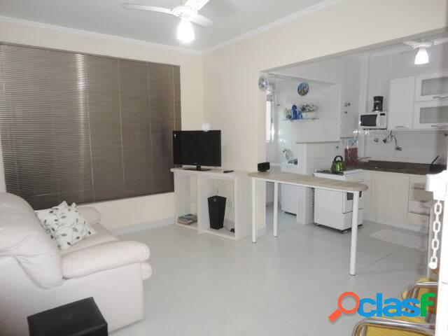 Reformado, ótima localização!!