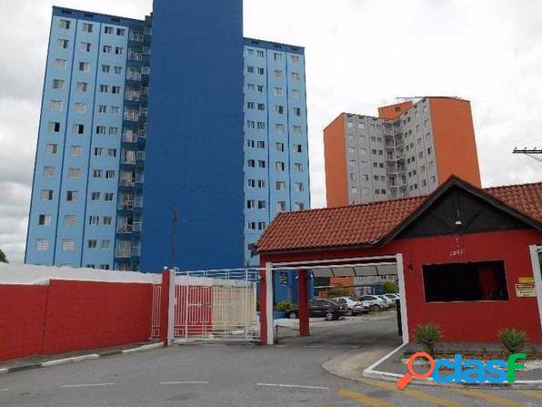 Apartamento com 2 dormitórios à venda, 62 m² por R$