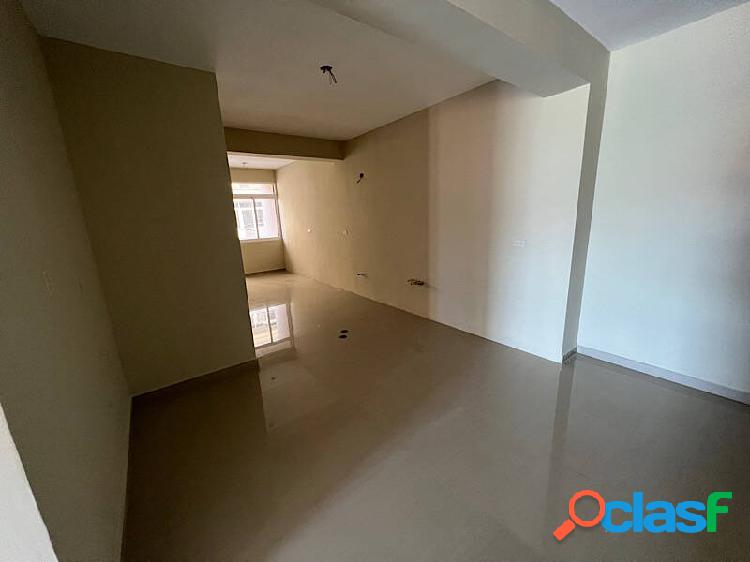 Hermoso apartamento en mañongo titanium suites