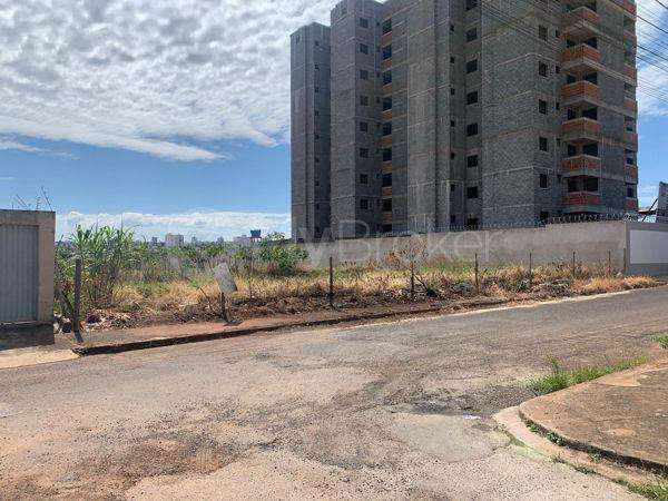 Lote, Parque Residencial do Camaru