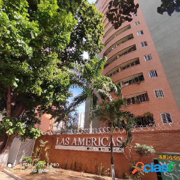 Apartamento en Residencias Las Américas 90 mts2 pozo