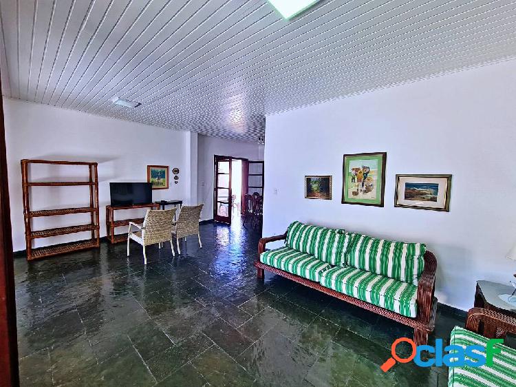 CASA TERREA, 02 QUADRAS DA PRAIA!