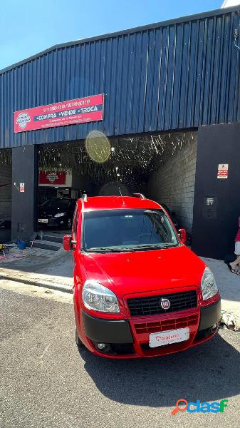 FIAT DOBLO ESSENCE 1.8 FLEX 16V 5P VERMELHO 2017 1.8 FLEX