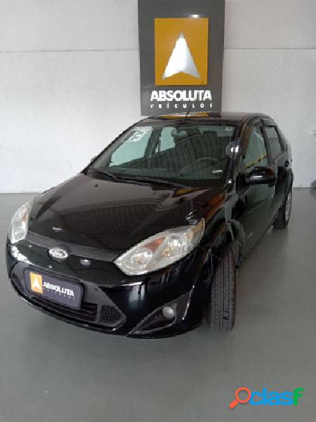 FORD FIESTA 1.6 8V FLEXCLASS 1.6 8V FLEX 5P RED 2013 1.6