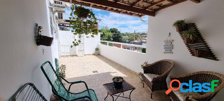 Vende-se lindo apartamento no Condomínio Jacarandá