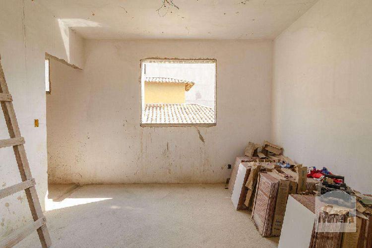 Apartamento, Inconfidência, 2 Quartos, 2 Vagas, 1 Suíte