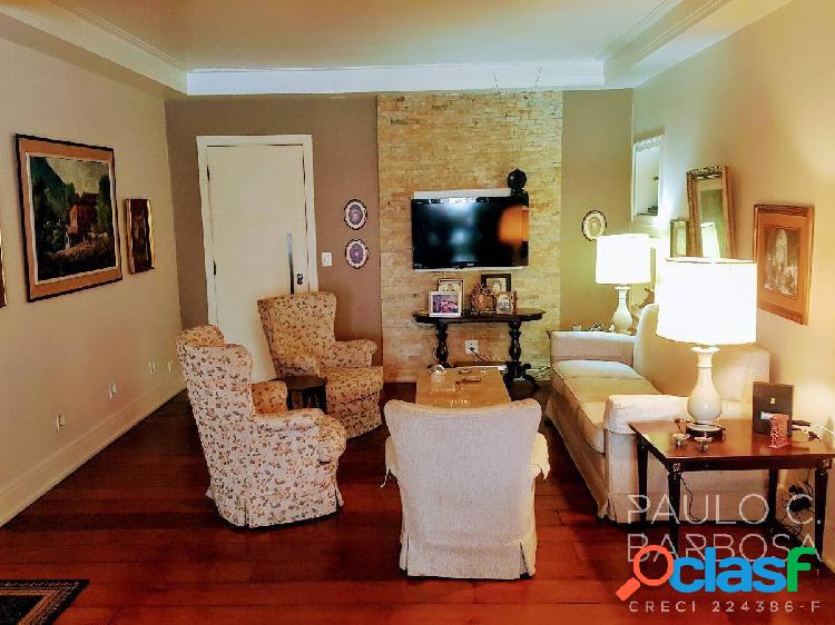 3 Dormitórios - 2 Vagas - 138m² - Andar alto