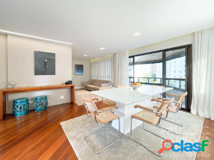 4 Dormitórios - 4 Vagas - Lareira - Terraço - Lazer