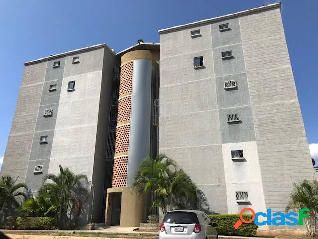 62 m2 Bello Apartamento semiamoblado Terrazas San Diego.