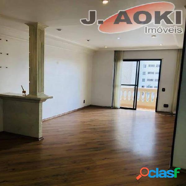 Apartamento para venda possui 100 m² com 3 quartos em Vila