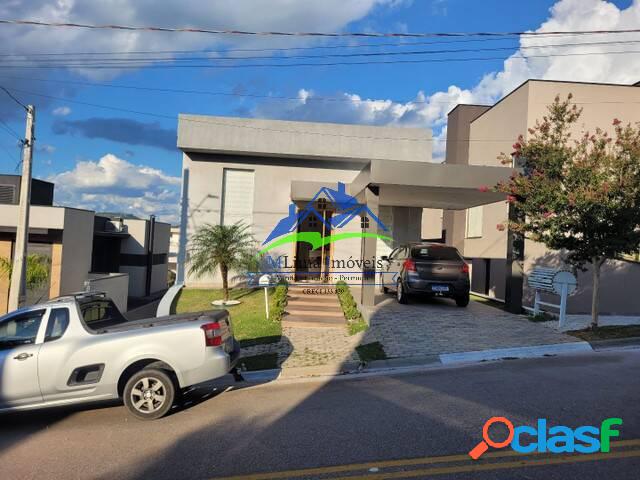 CASA CONDOMINIO FECHADO.