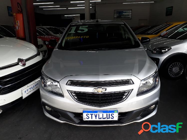 CHEVROLET PRISMA SED. ADVANT. 1.0 8V FLEXPOWER 4P PRATA 2015