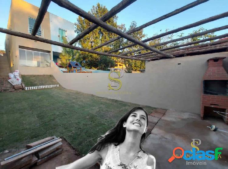 Casa À Venda - 120 m² - 03 dormitórios - Bairro Nobre em