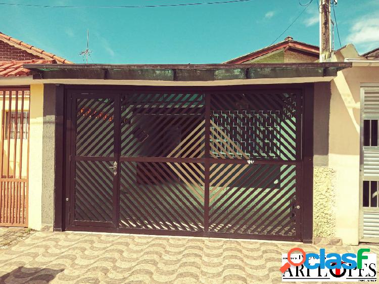 Casa boa a 200 m da pista - área de churrasqueira nova -