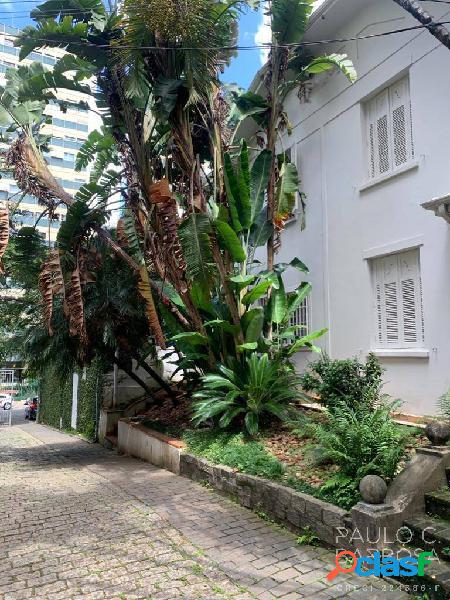 Casa de Vila comercial super charmosa -150m² no miolo do