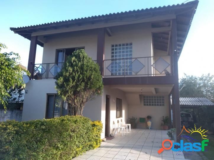 Linda Casa a Venda no bairro Campeche em Florianópolis -