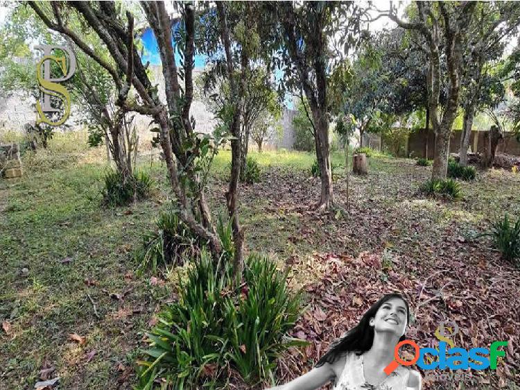 Terreno À Venda de 250 m² em Terra Preta - Mairiporã.