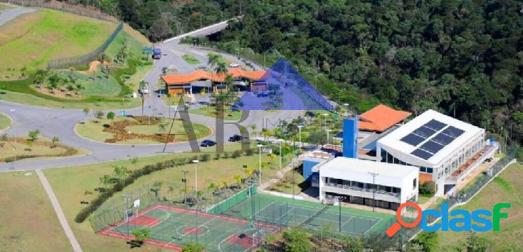 Terreno bem localizado, vista privilegiada para mata!
