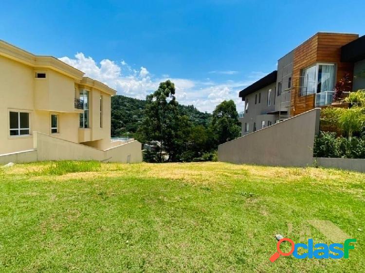 VENDA DE TERRENO MARAVILHOSO EM ALPHAVILLE R$ 2.550.000.