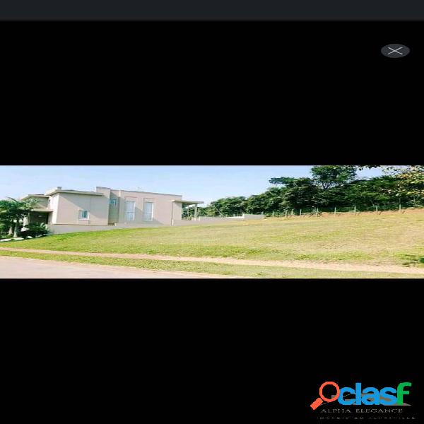 Vende Belíssimo Terreno com 614 m² Valor R$ 915.000.