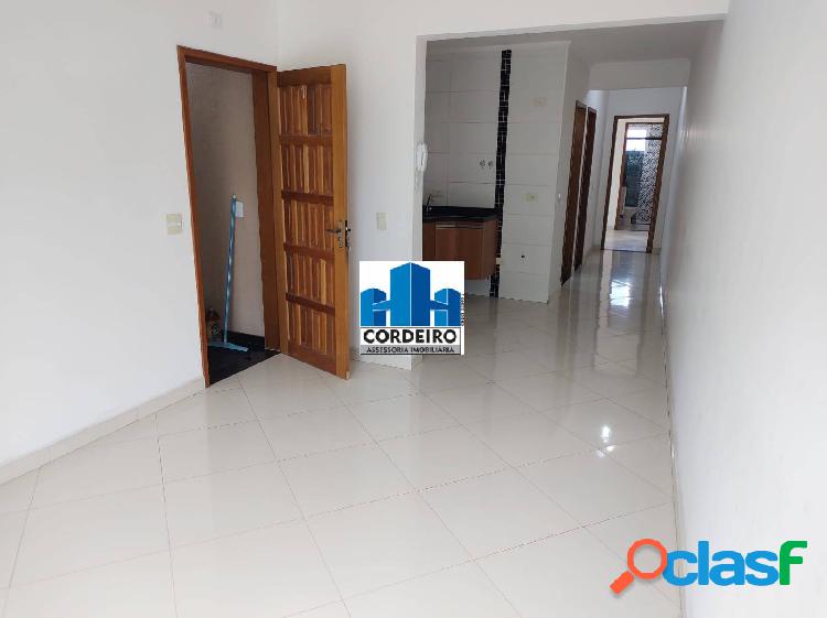 Apartamento Sem Condomínio de 02 Dormitórios em Santo