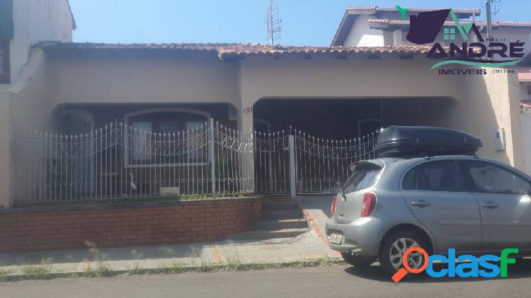 Casa, 180m², 3 dormitórios, no Jardim Ana Maria,