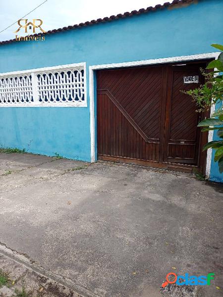 Casa lote inteiro no Umuarama em Itanhaém