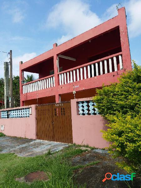 SOBRADO COM 2 DORMITÓRIOS V. TUPY PRÓXIMO À PRAIA
