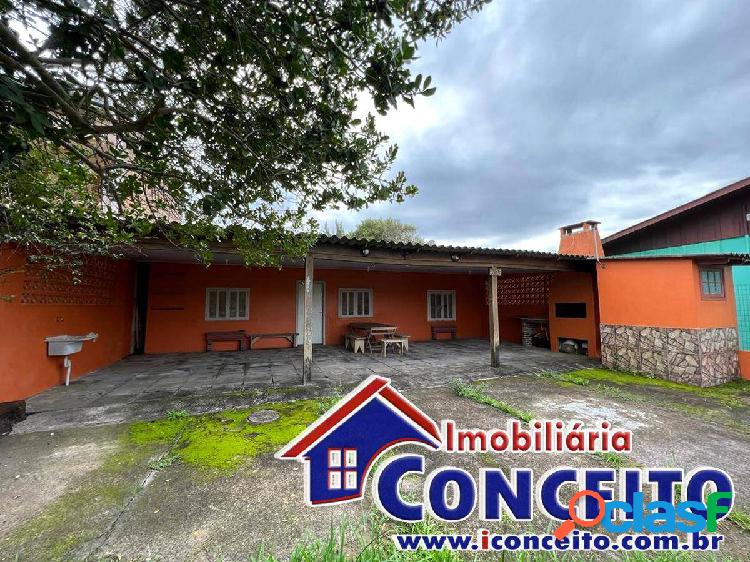 C551 - Ótima residência em região de moradores no