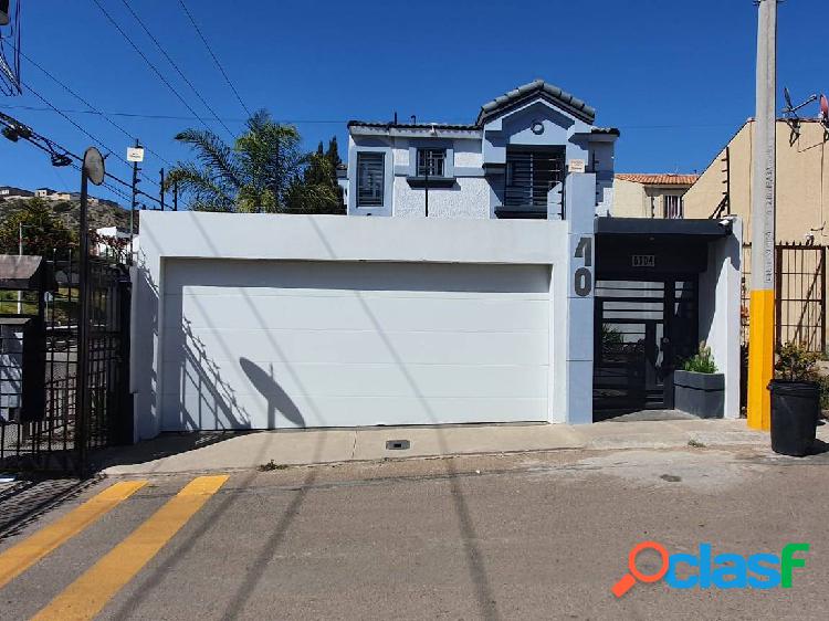 CASA EN VENTA EN SANTA FE TIJUANA DE 3 RECAMARAS