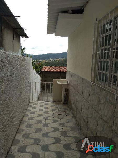 Casa a venda no Jardim Gibeon - R$ 190 mil