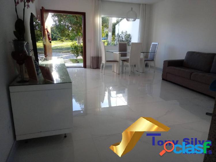 Incomparável CASA em CONDOMINIO de 2 quartos (1 suite)