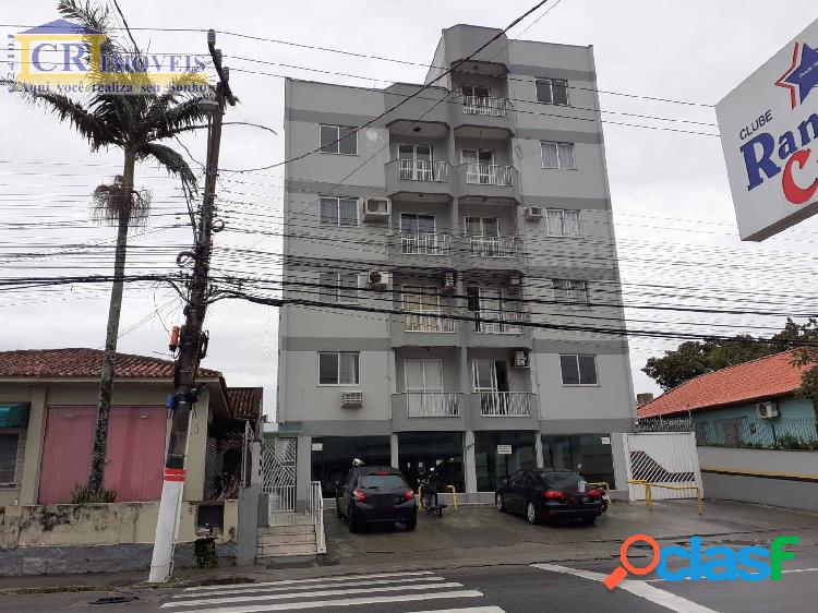 Apartamento a venda de 2 dormitórios na Praia Comprida-São