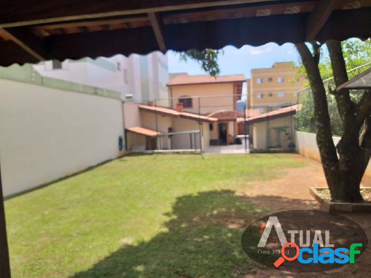 Casa a venda 291m² de área consruída no