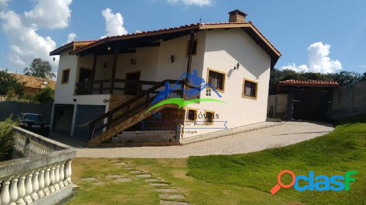 Casa de Alto Padrão no Vale das Flores em Atibaia.